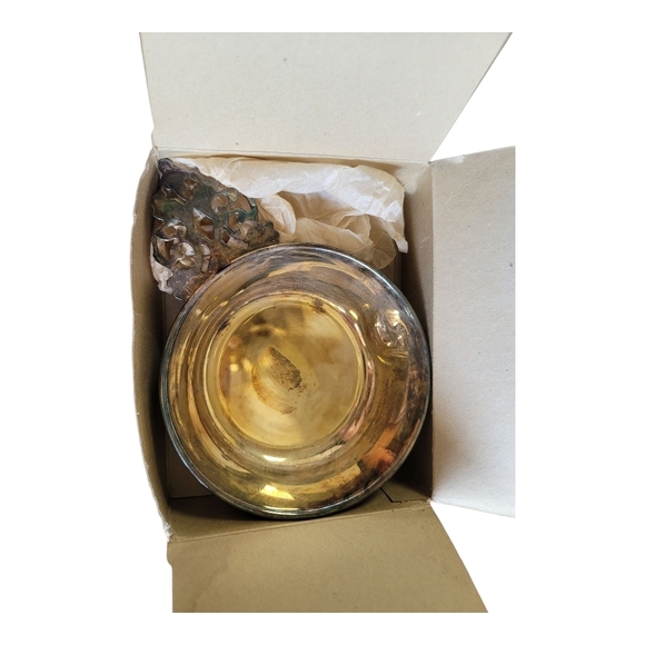 VINTAGE Silver Plated Baby Bowl - Picture 4 of 9